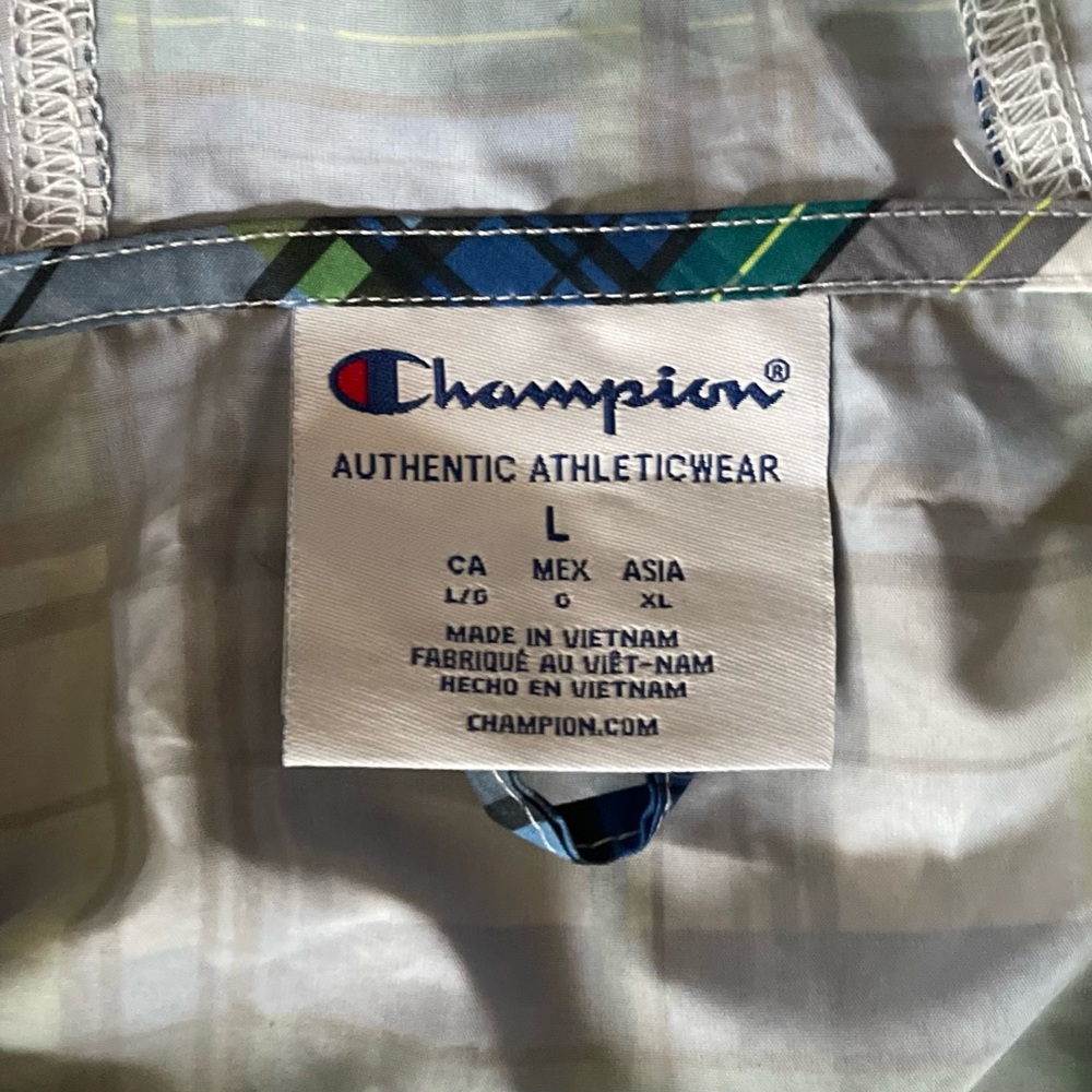 Champion Stadium Packable Jacket in All Over Print - Picture 7 of 8